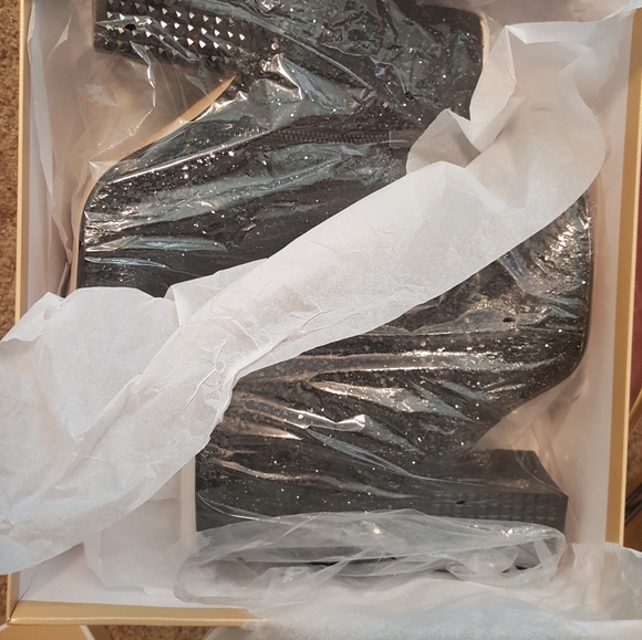 Arabella - Picture 4 of 6